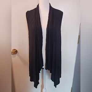 CKW Womens L Open Front Sleeveless Wrap Vest Cardigan Black Gently Used Layered
